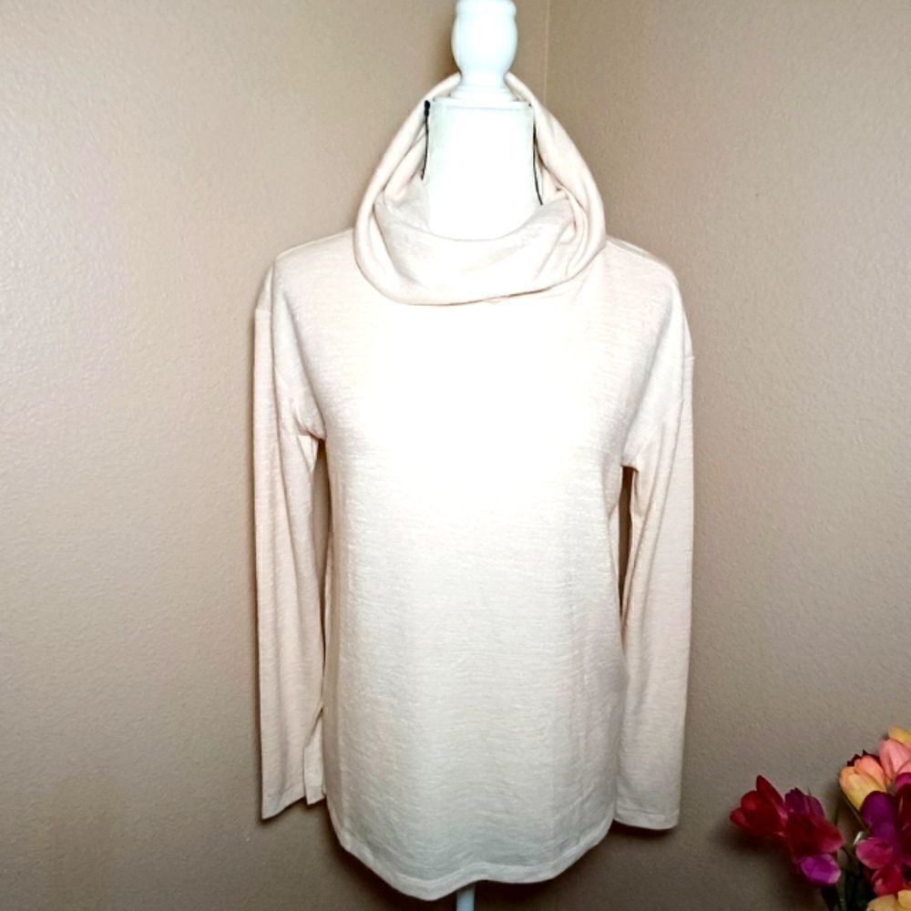 GAP turtleneck cream Pullover 